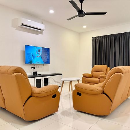 Langkawi Cozy Holiday Home At Taman Simfoni By Zervin Kuah Eksteriør billede