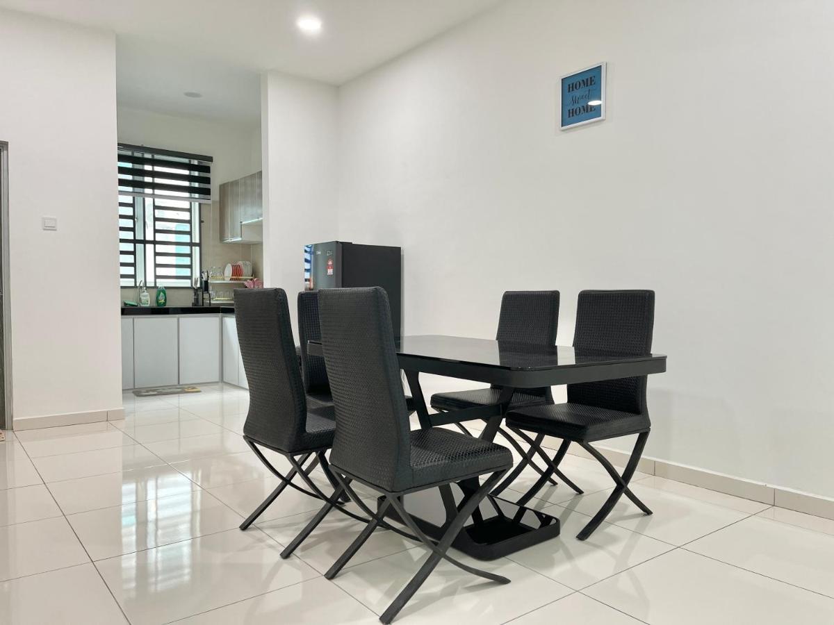 Langkawi Cozy Holiday Home At Taman Simfoni By Zervin Kuah Eksteriør billede