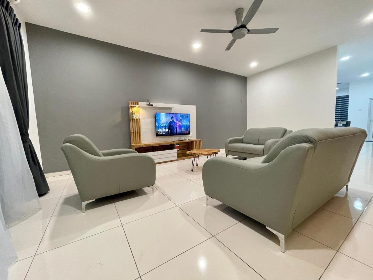Langkawi Cozy Holiday Home At Taman Simfoni By Zervin Kuah Eksteriør billede